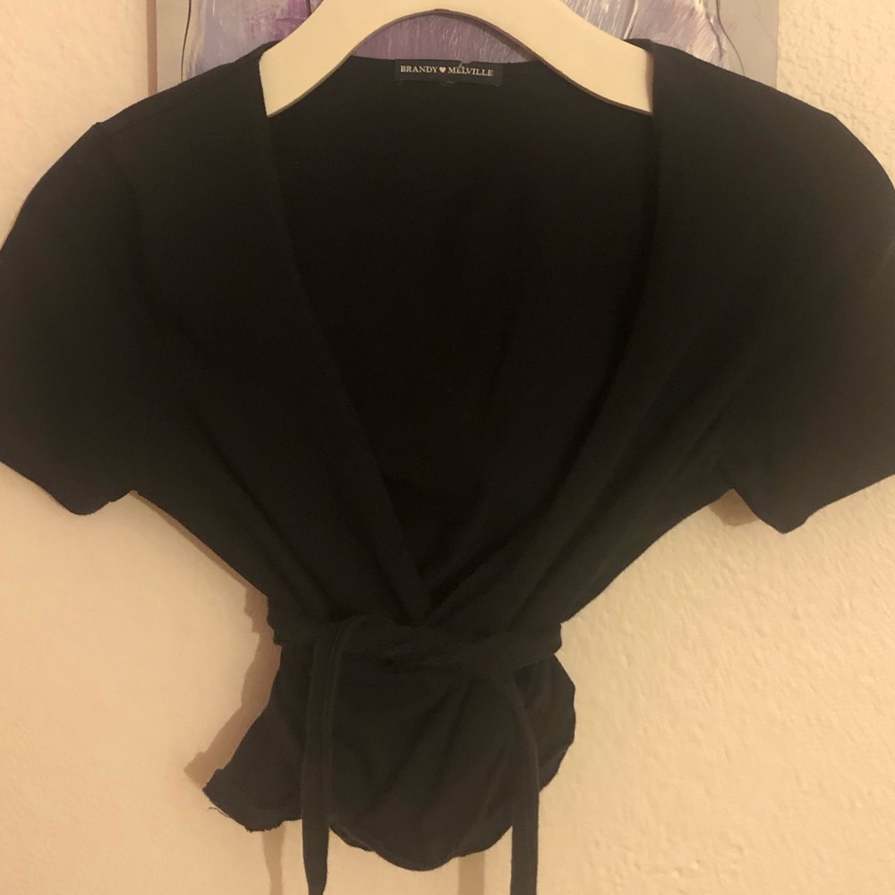Brandy Melville Black top